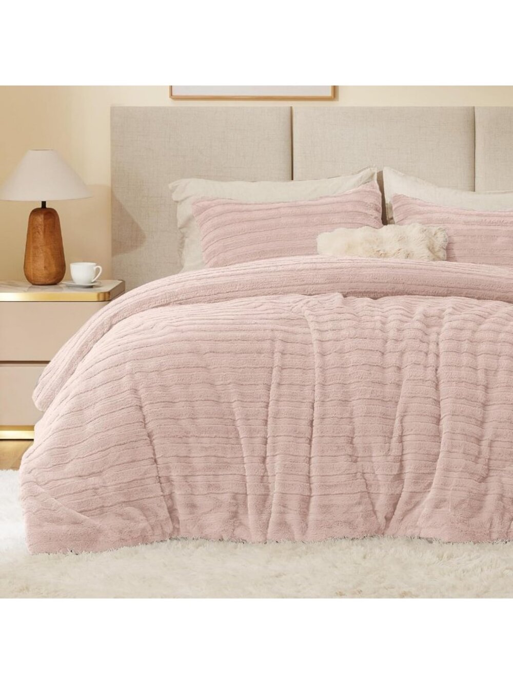 Fluffy Pink Faux Fur King Size Comforter Set - Cozy Bedding for Luxurious Sleep